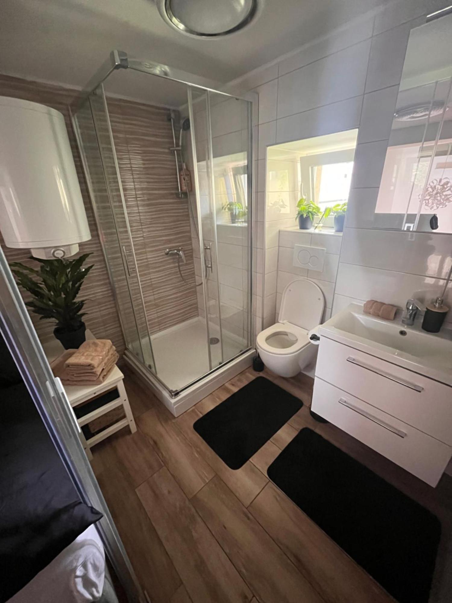 Lilan Apartment Maribor Dış mekan fotoğraf